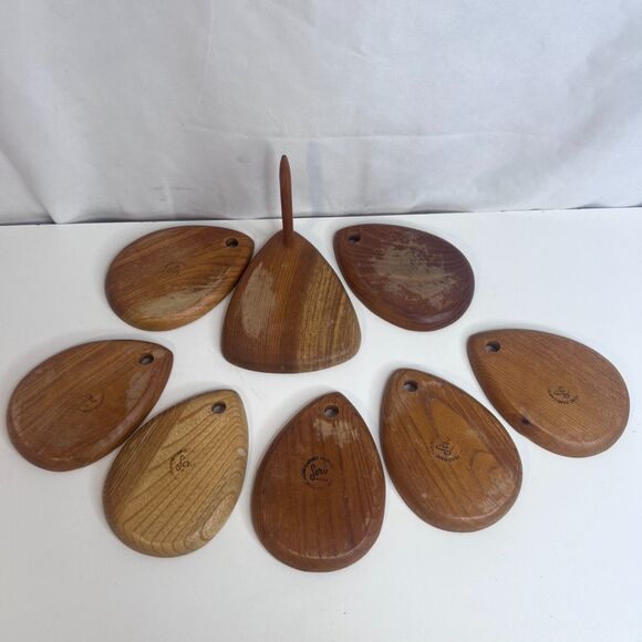 VTG Sere Wooden Cork Coaster Set of 7 w/ Holder MCM Stacked Teardrop Barware - Picture 5 of 16